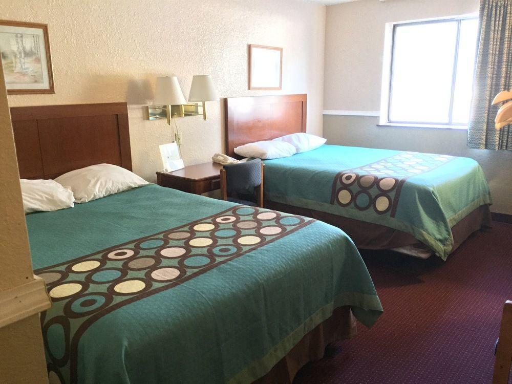 Motel Super 8 By Wyndham Bath Hammondsport Area Zewnętrze zdjęcie